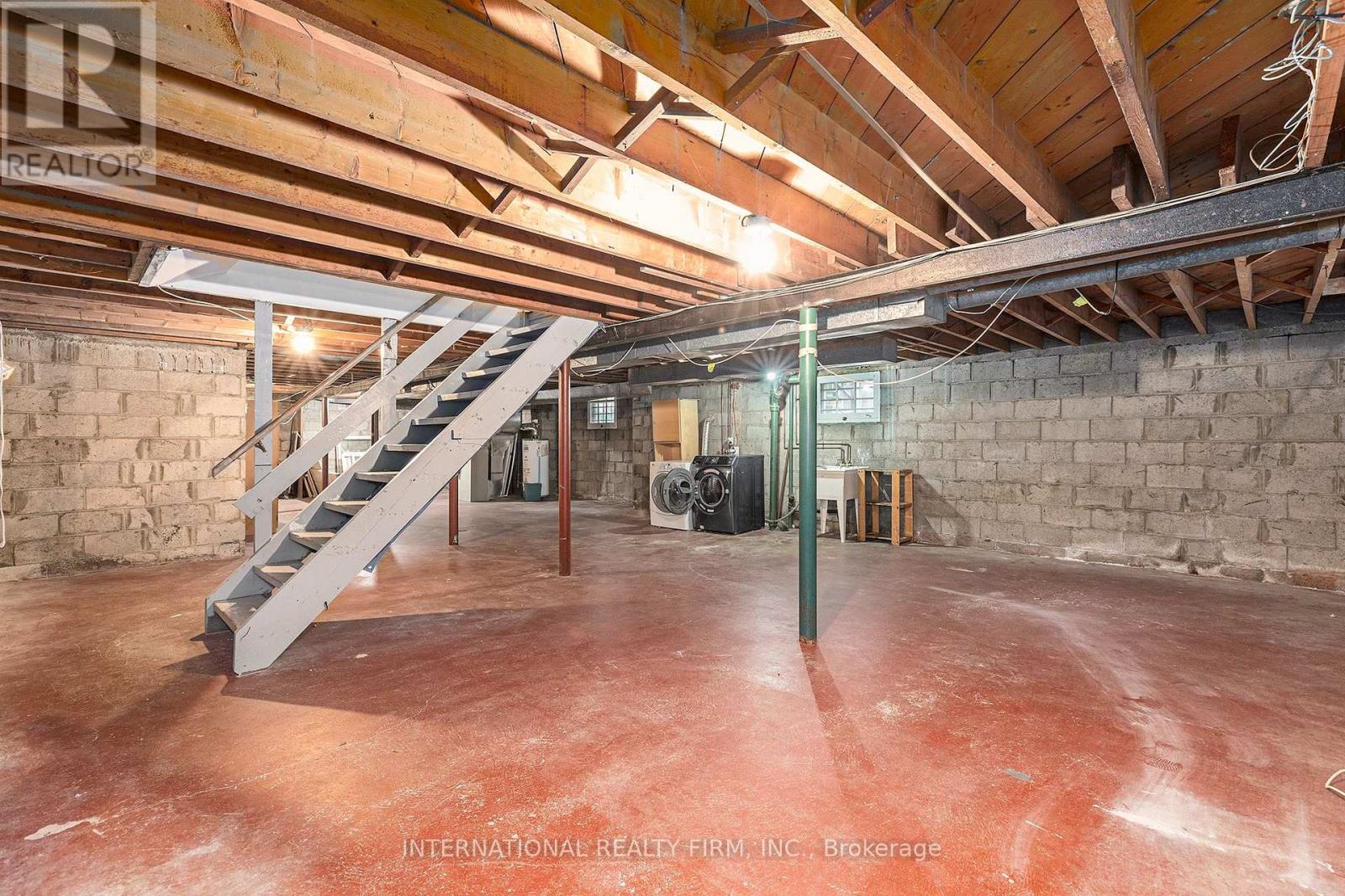 3 Bed, 1 Bath House for Rent in Ottawa – 323 LANARK AVENUE N, Ottawa – MLS# X13486808 - Image 21