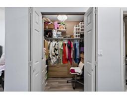 109 14980 101a Avenue, Surrey, BC V3R0T1 Photo 18