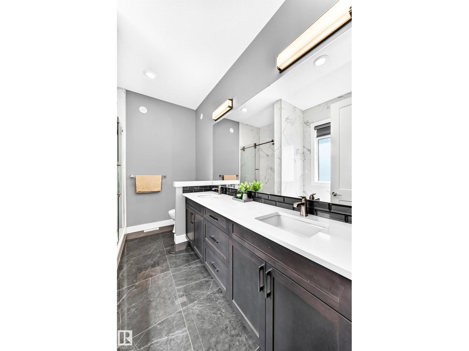 1781 MELROSE CR SW - 14
