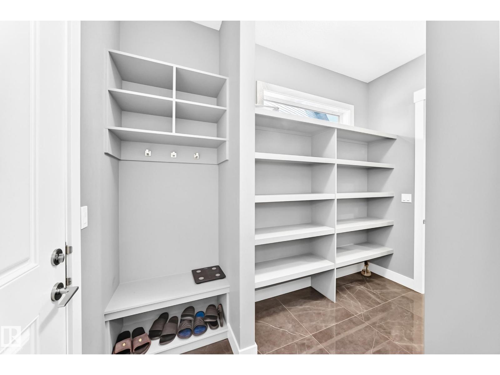 1781 MELROSE CR SW - 26