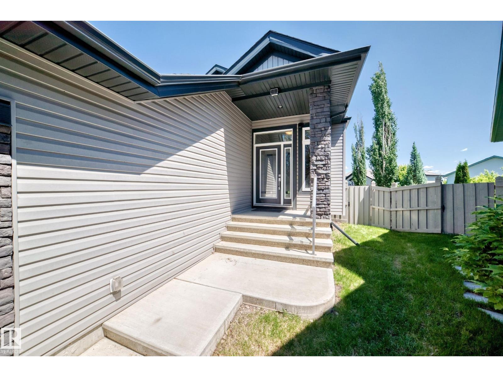 1781 MELROSE CR SW - 3