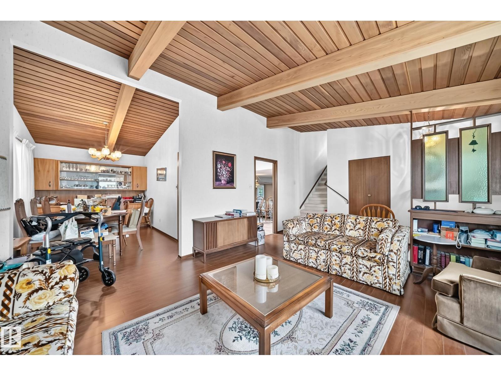 13804 87 ST NW - 16