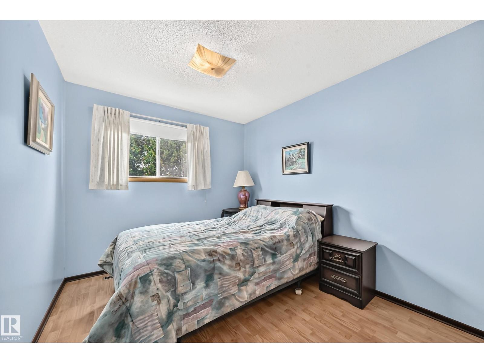 13804 87 ST NW - 36