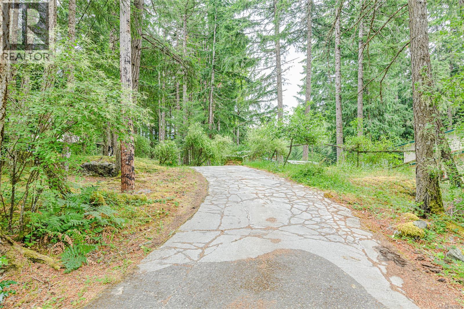 2330 Damascus Rd - 33