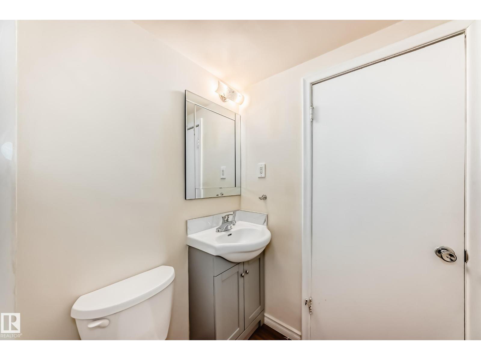 11716 124 ST NW - 17