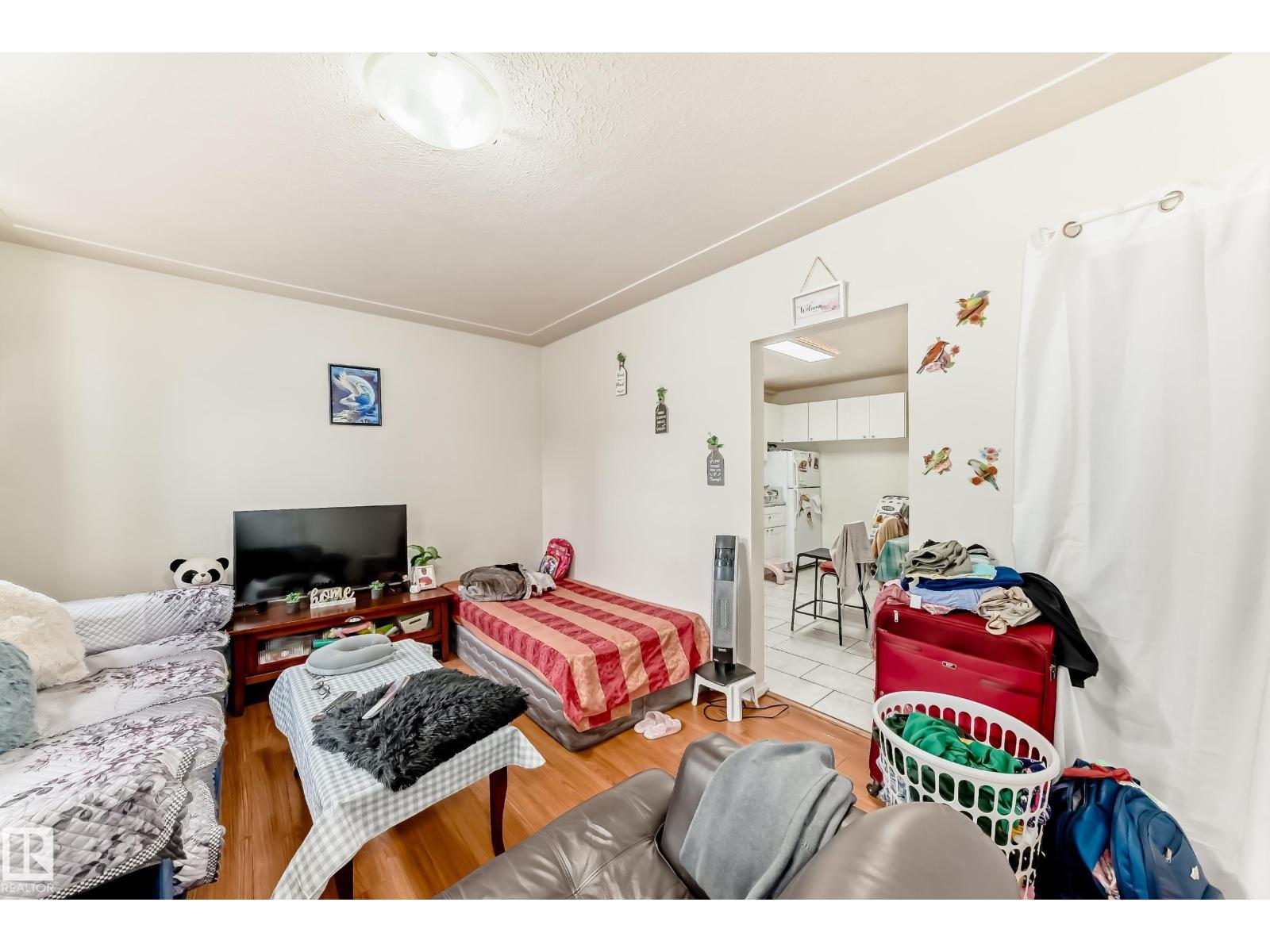 11716 124 ST NW - 26