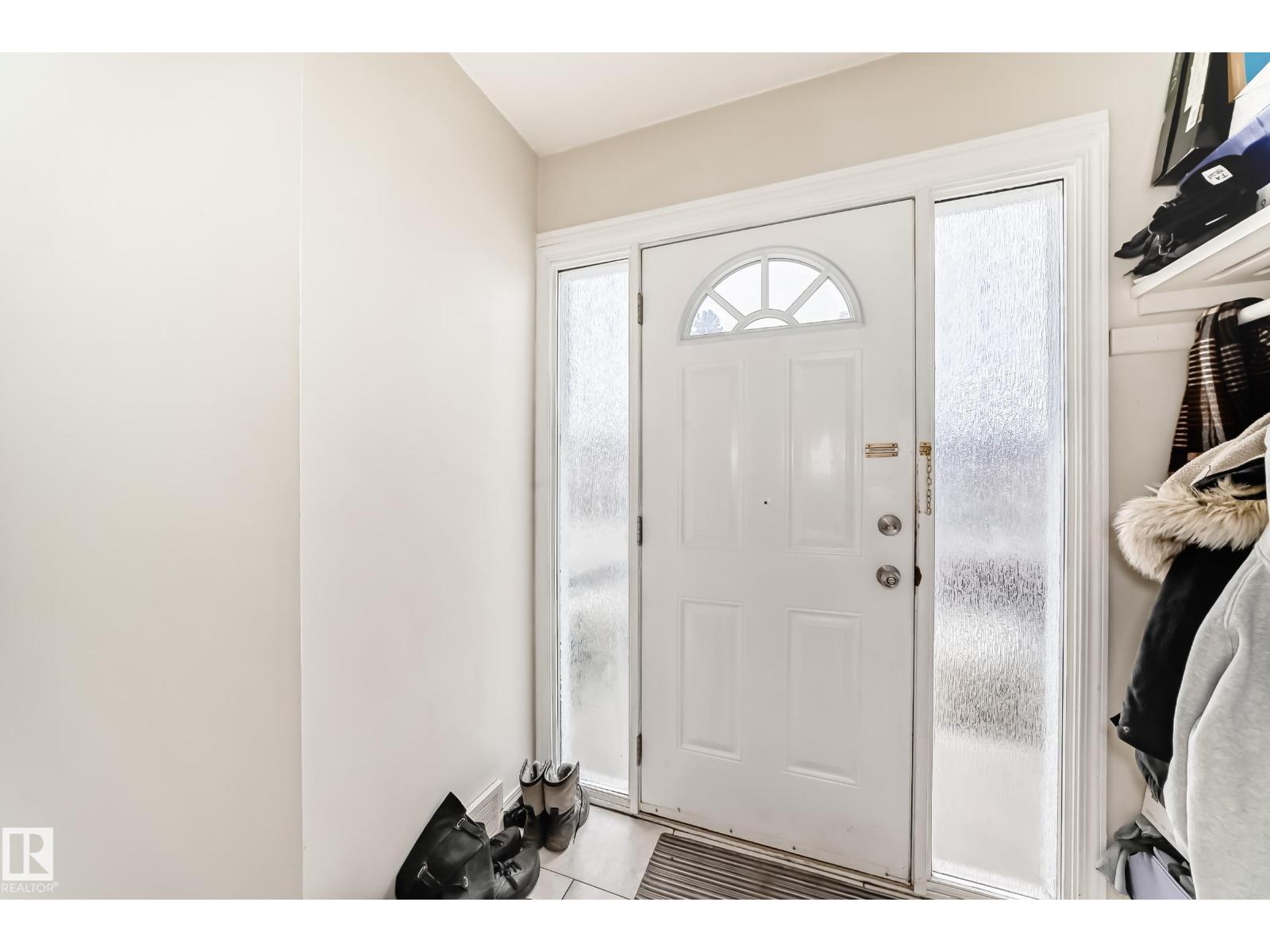 11716 124 ST NW - 24