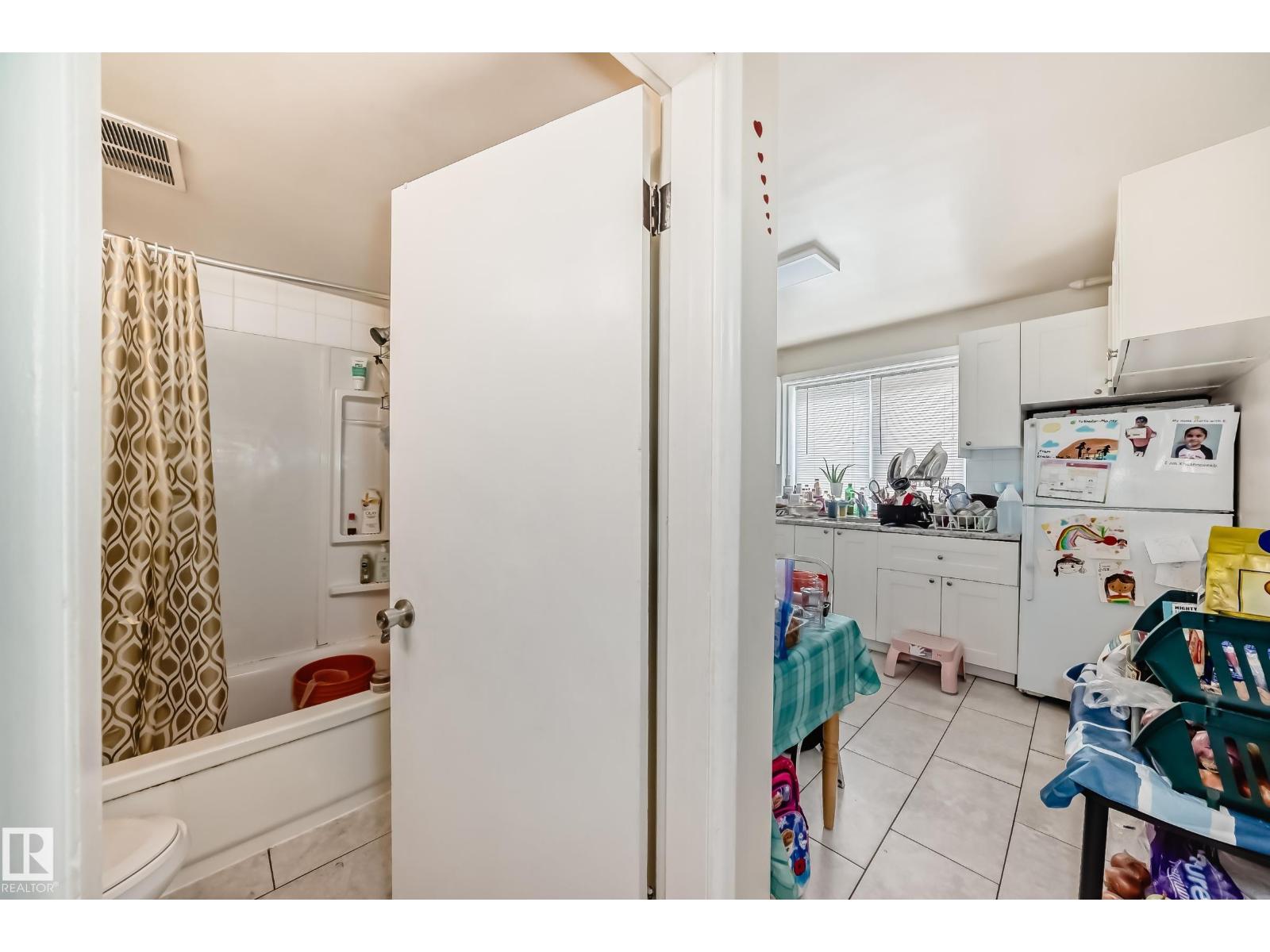 11716 124 ST NW - 41