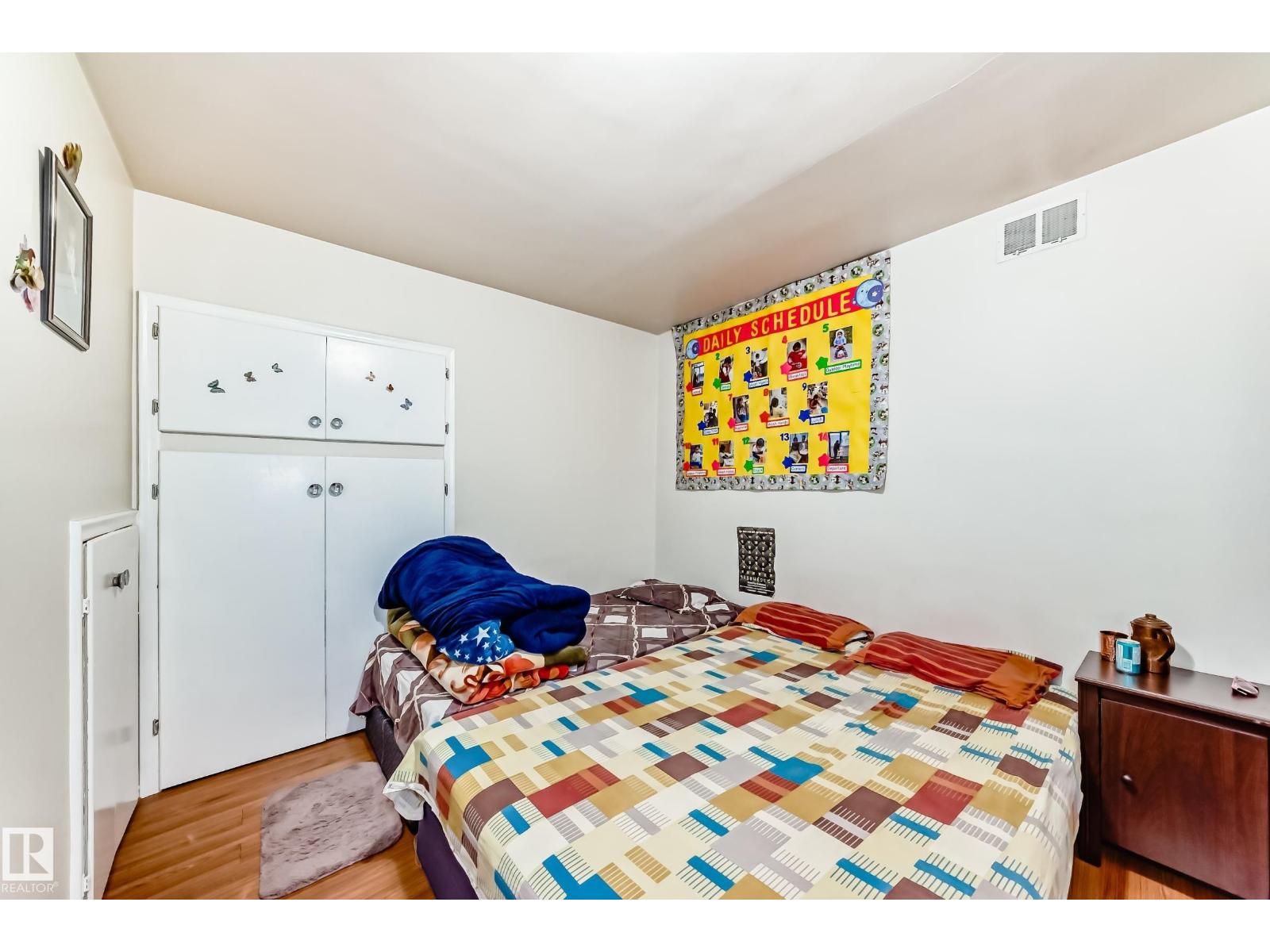 11716 124 ST NW - 33