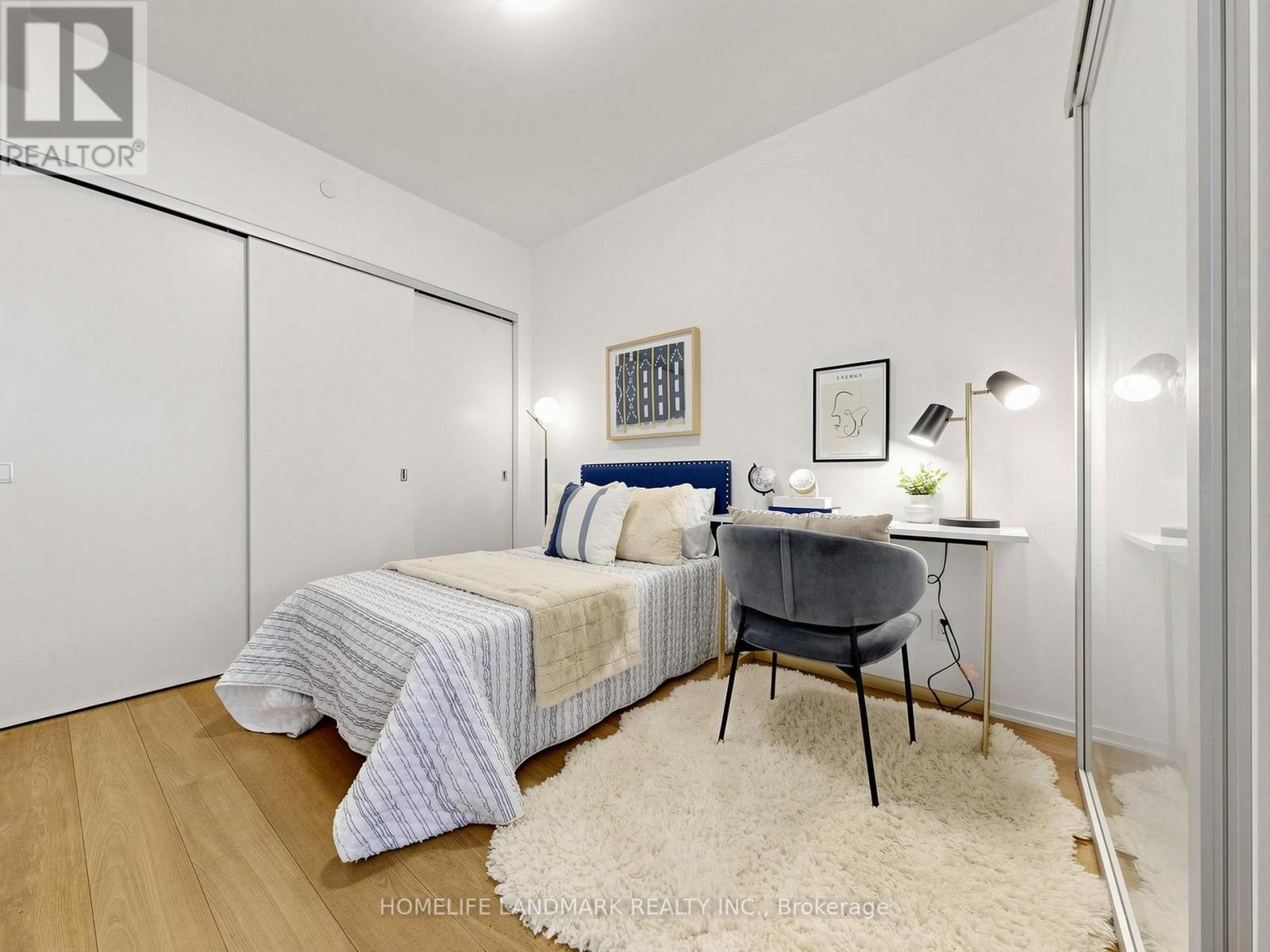 #6608 1 BLOOR STREET E - Image 19