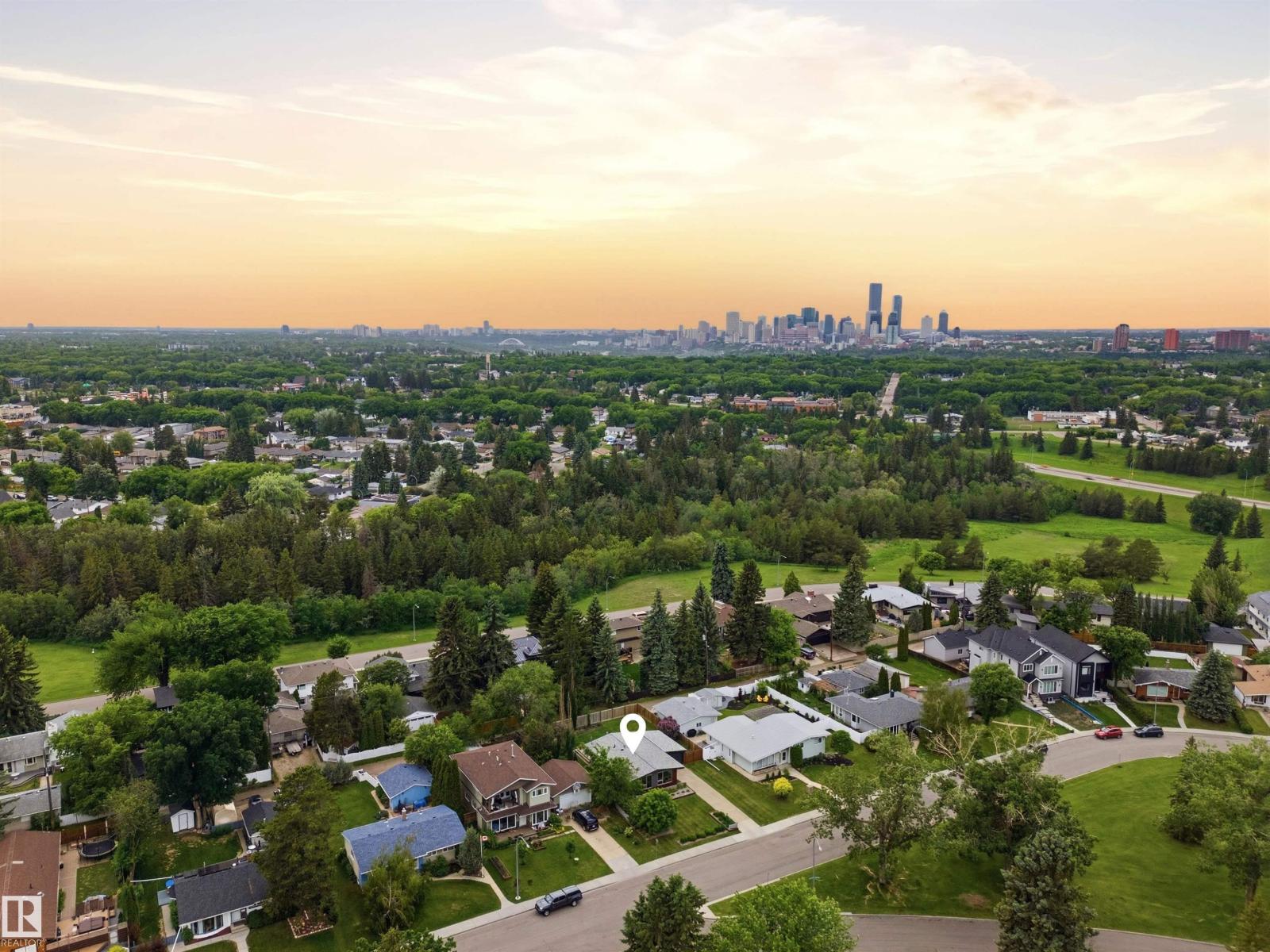 6905 102A AV NW - photo 2