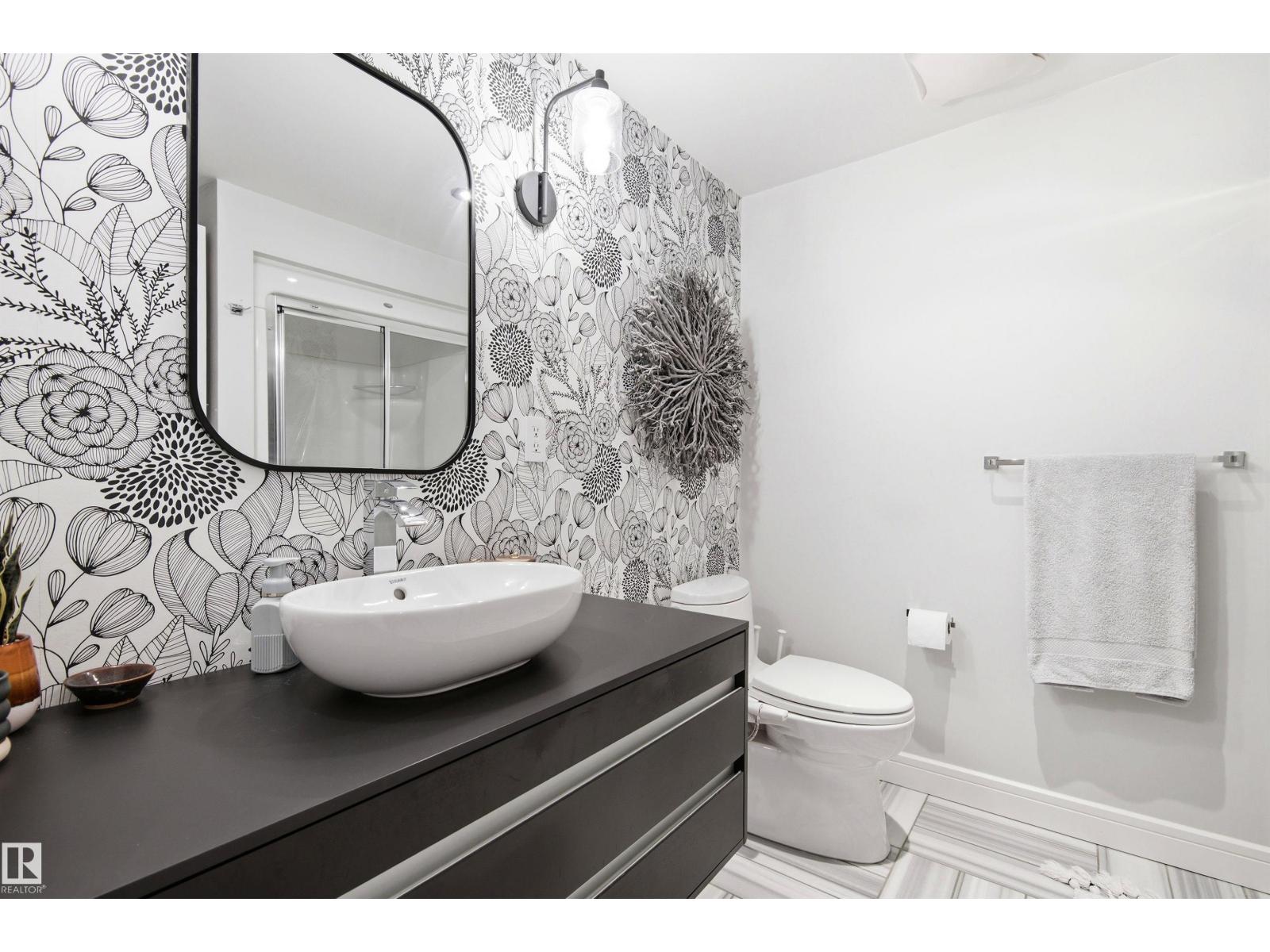 6905 102A AV NW — photo 34