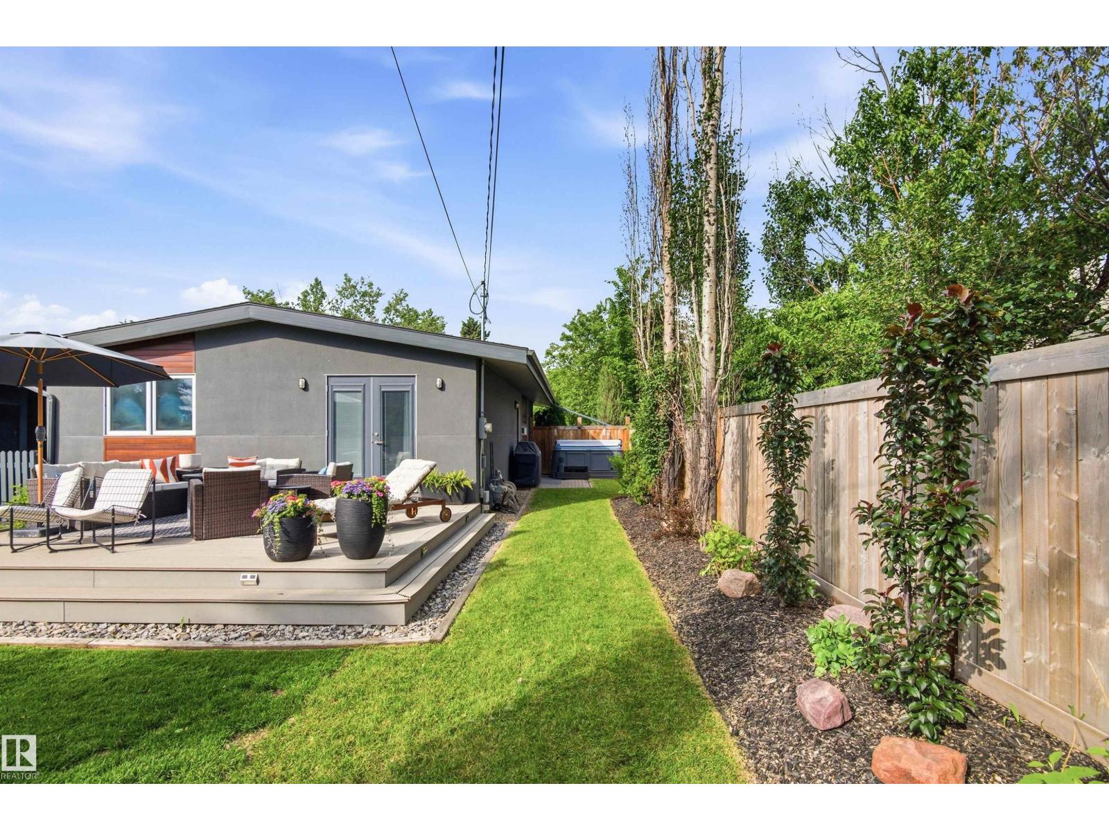 6905 102A AV NW — photo 40