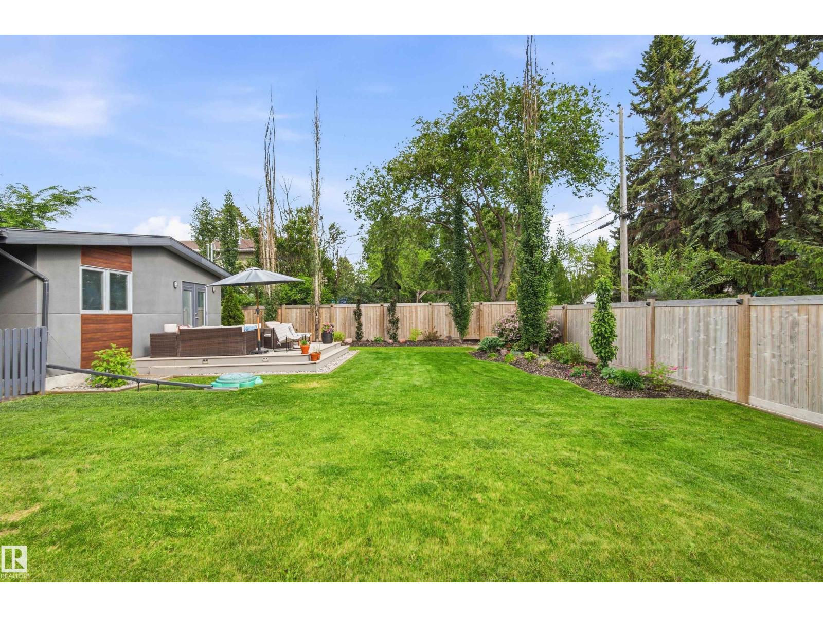 6905 102A AV NW — photo 41