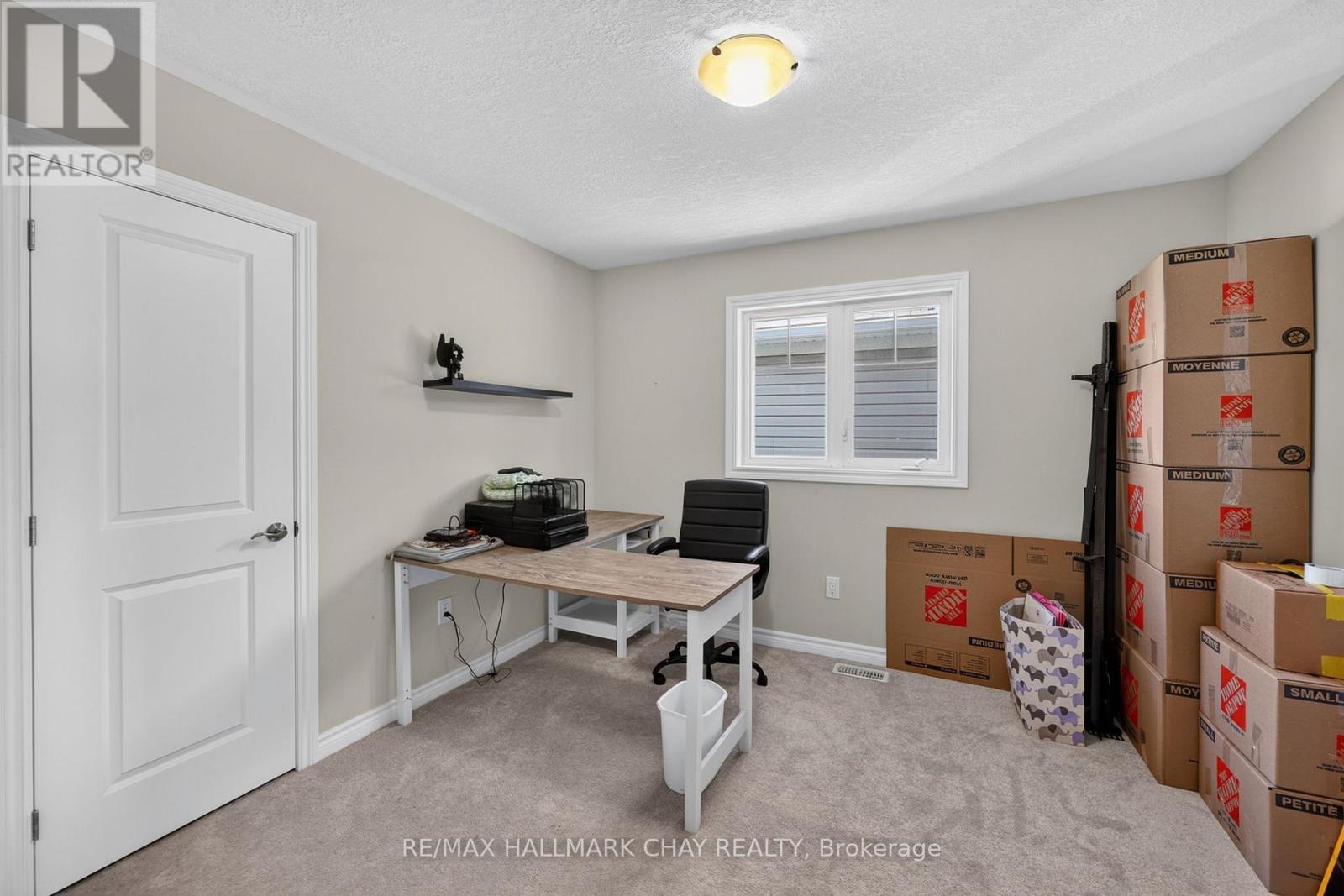 32 JONES STREET - 28