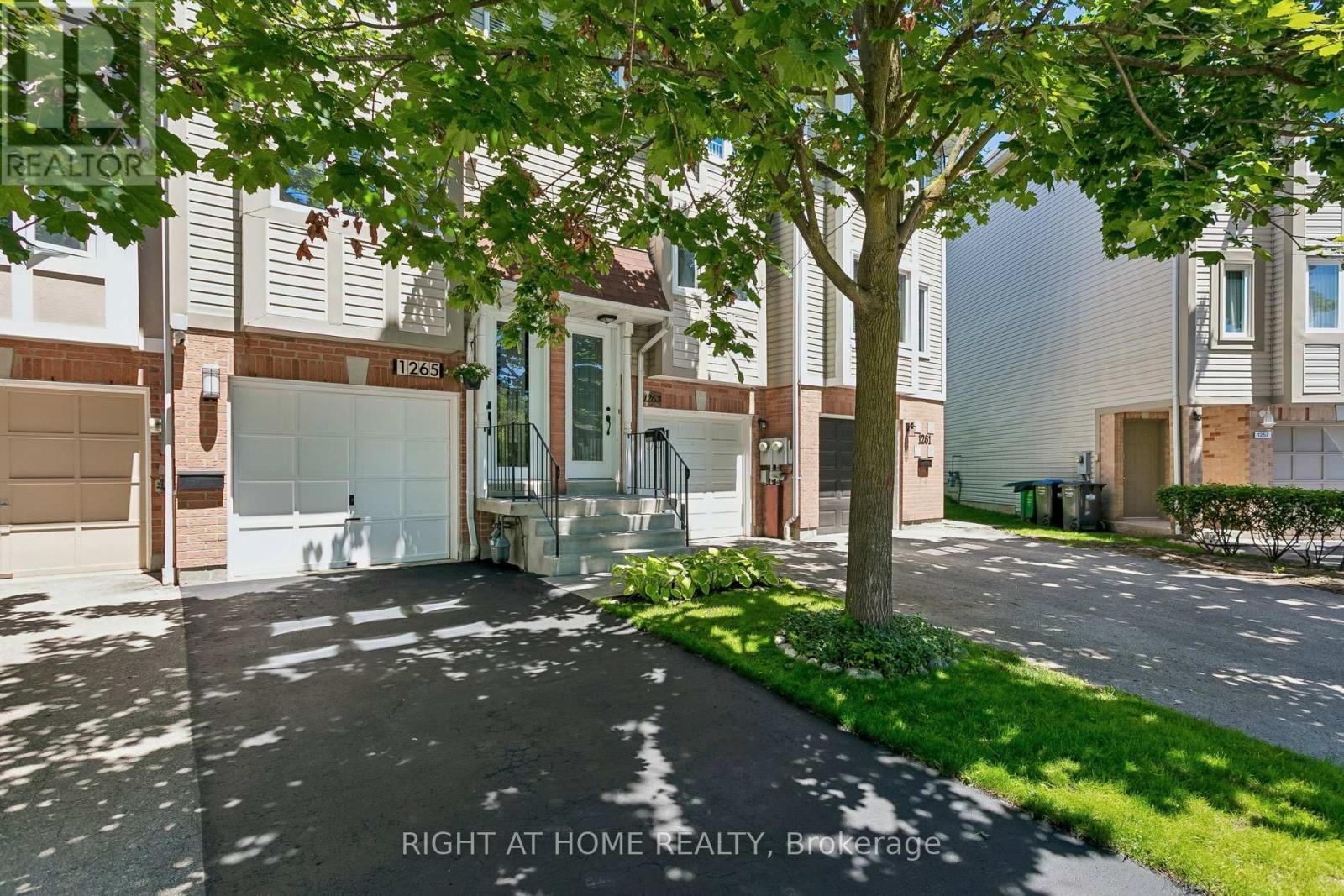 Front Entrance (2 Driveway Parking Spots)