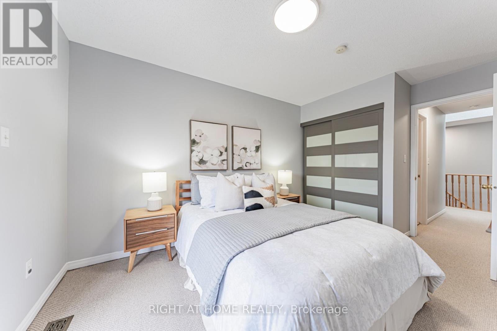 1133 HICKORY HOLLOW GLEN - 21