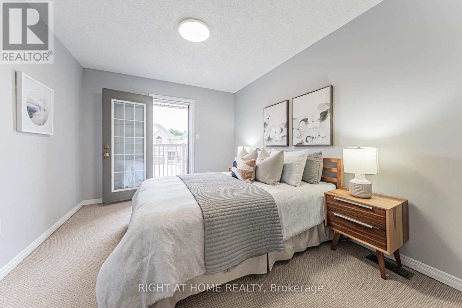 1133 HICKORY HOLLOW GLEN - 22