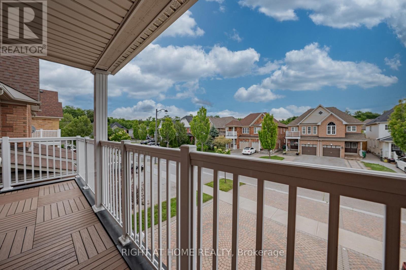 1133 HICKORY HOLLOW GLEN - 23