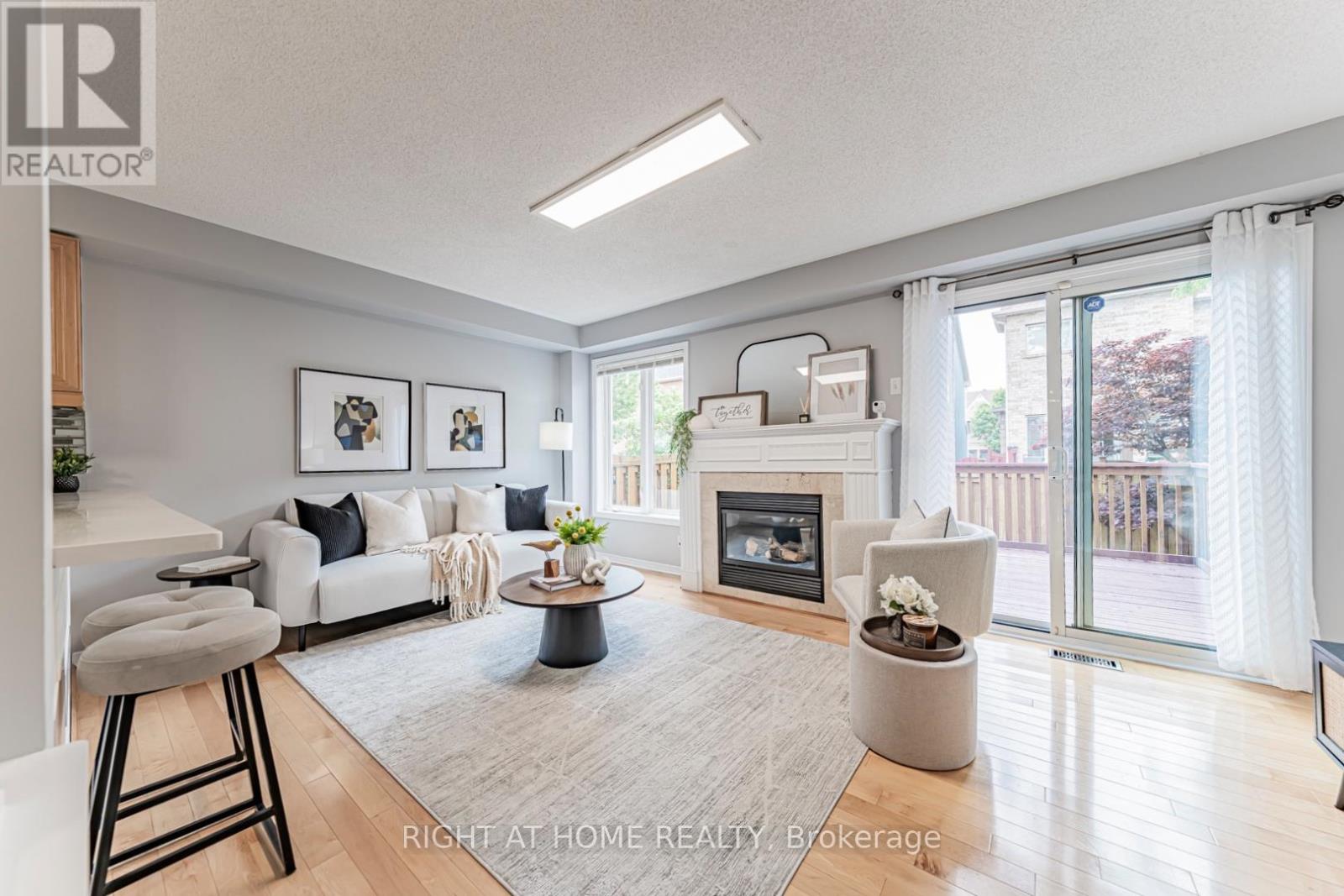 1133 HICKORY HOLLOW GLEN - 8