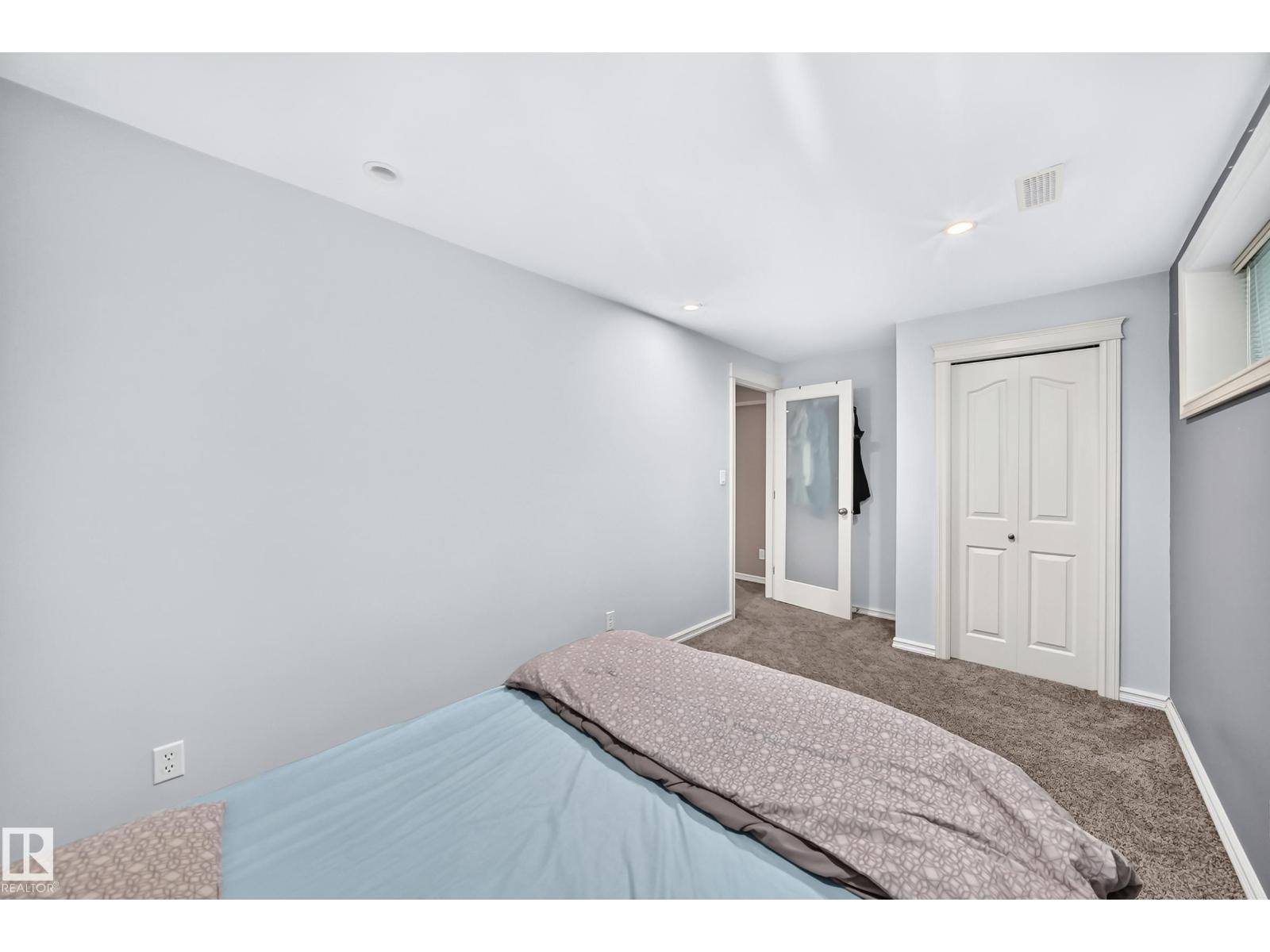 3224 26 ST NW — photo 56