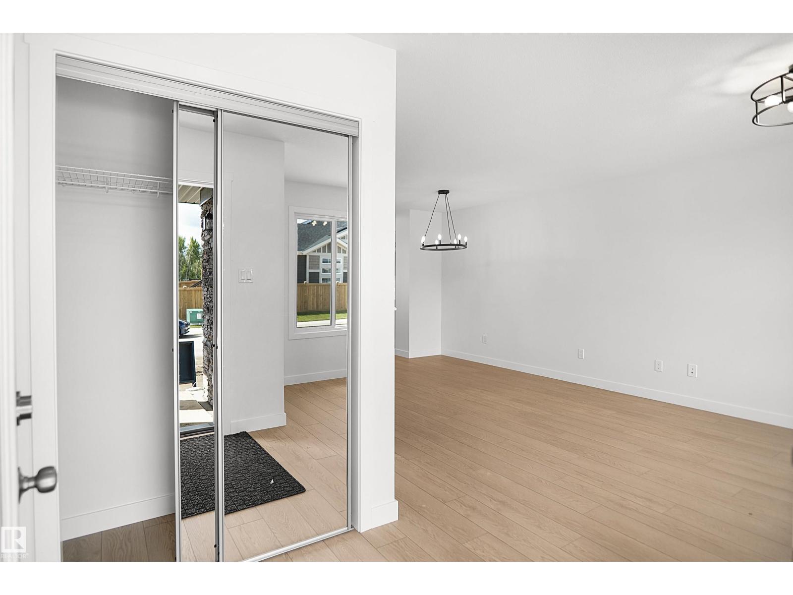 22529 83A AV NW - 2