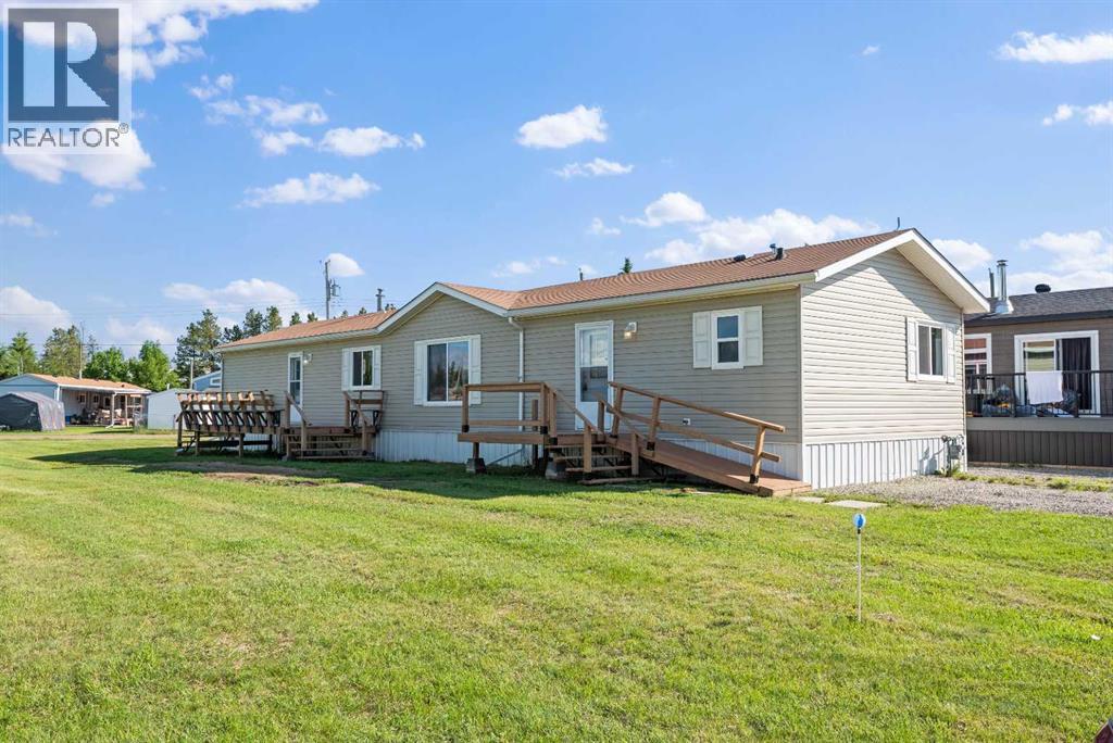 8 Trochu Avenue - 1