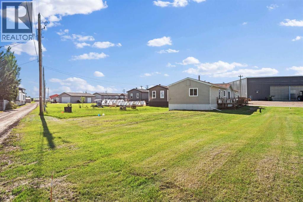 8 Trochu Avenue - 3