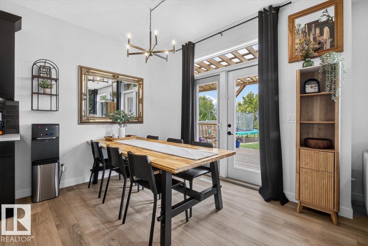 24 MAPLE CR — photo 12
