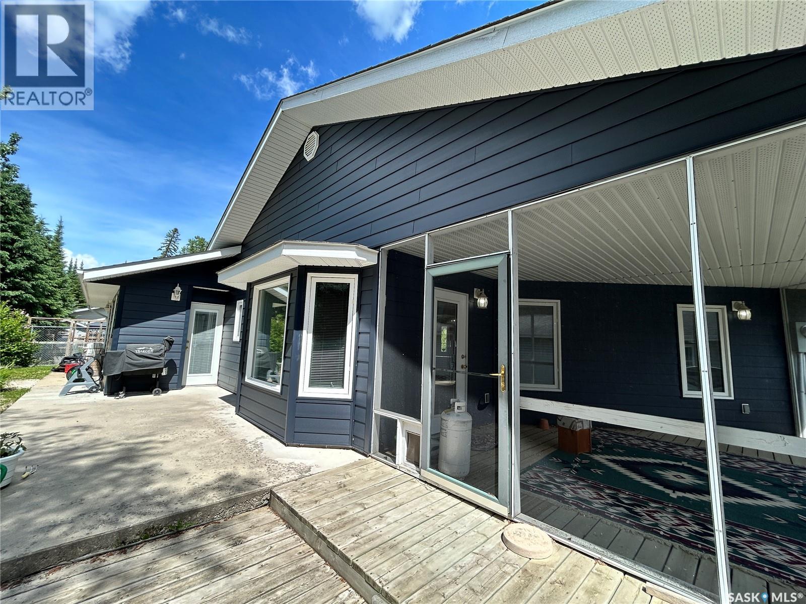 3 Falcon PLACE - 27