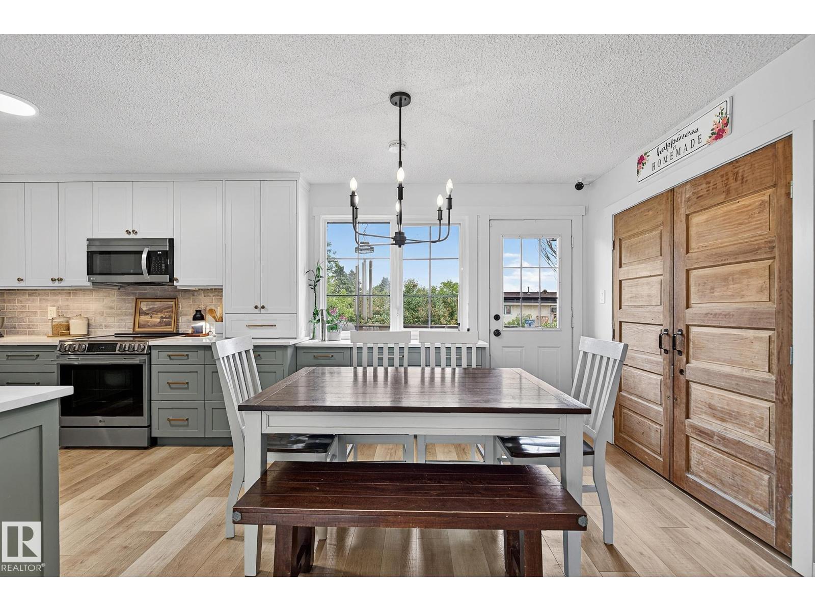 9 MILLGROVE DR — photo 13
