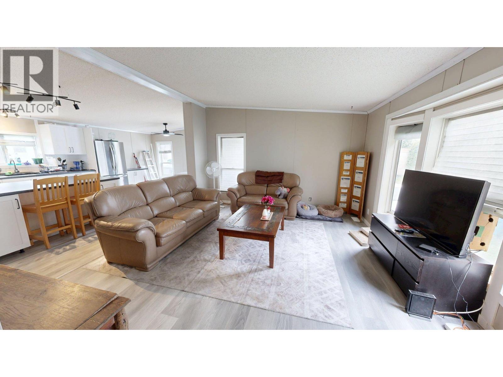 #51 1040 9TH Avenue - 6