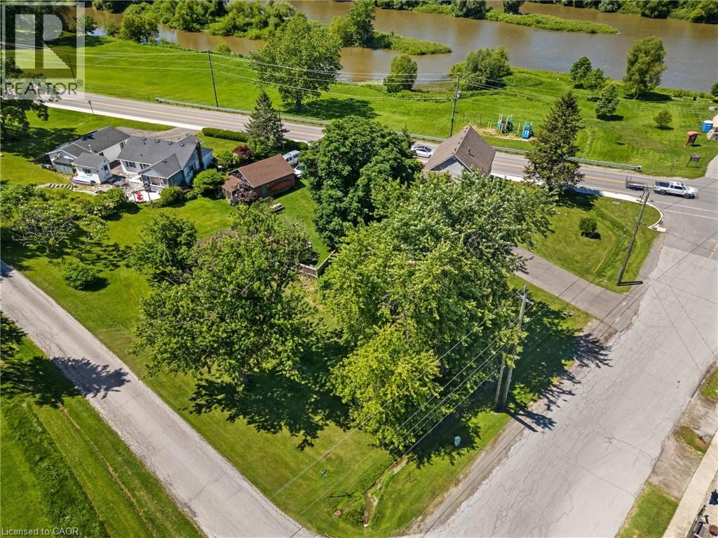 2 MILL Street E - 50