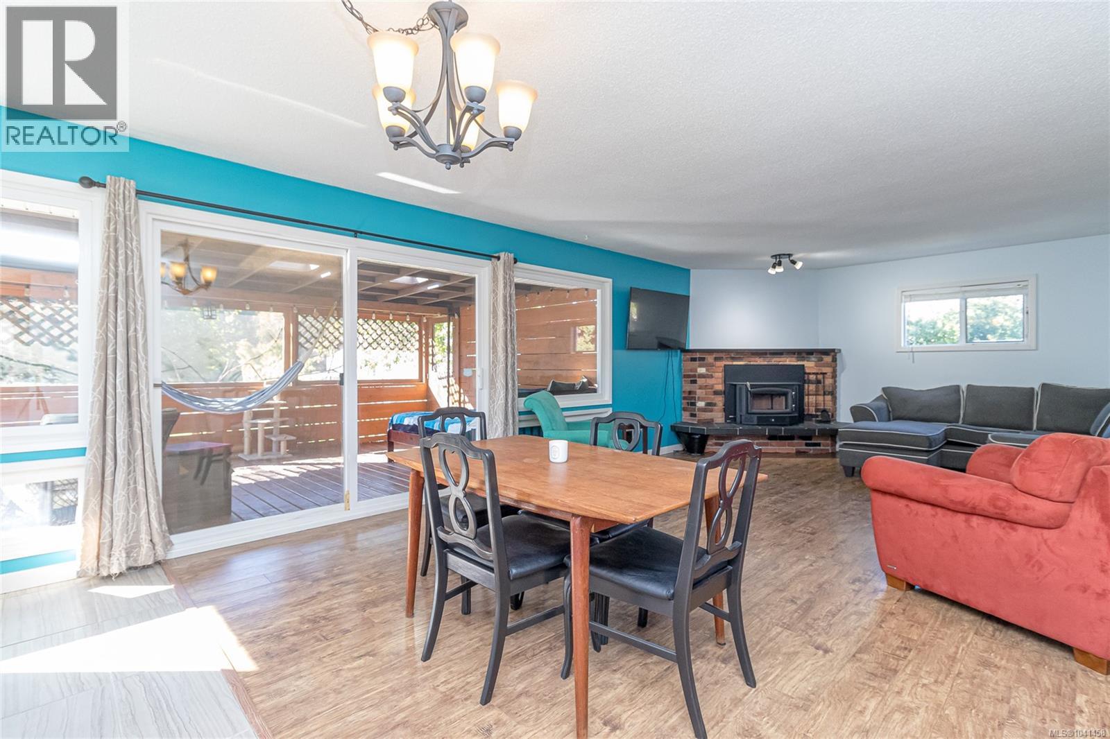9384 Chemainus Rd - 16
