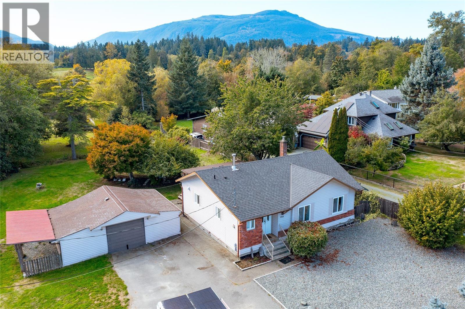9384 Chemainus Rd - 2