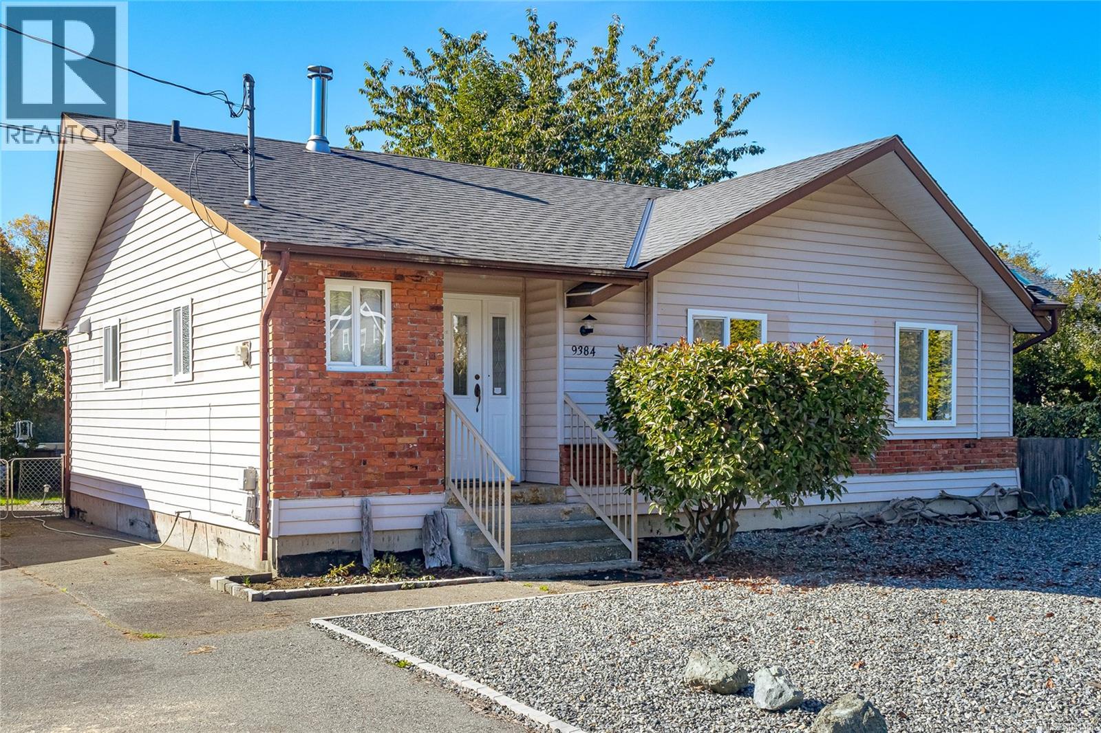 9384 Chemainus Rd - 3