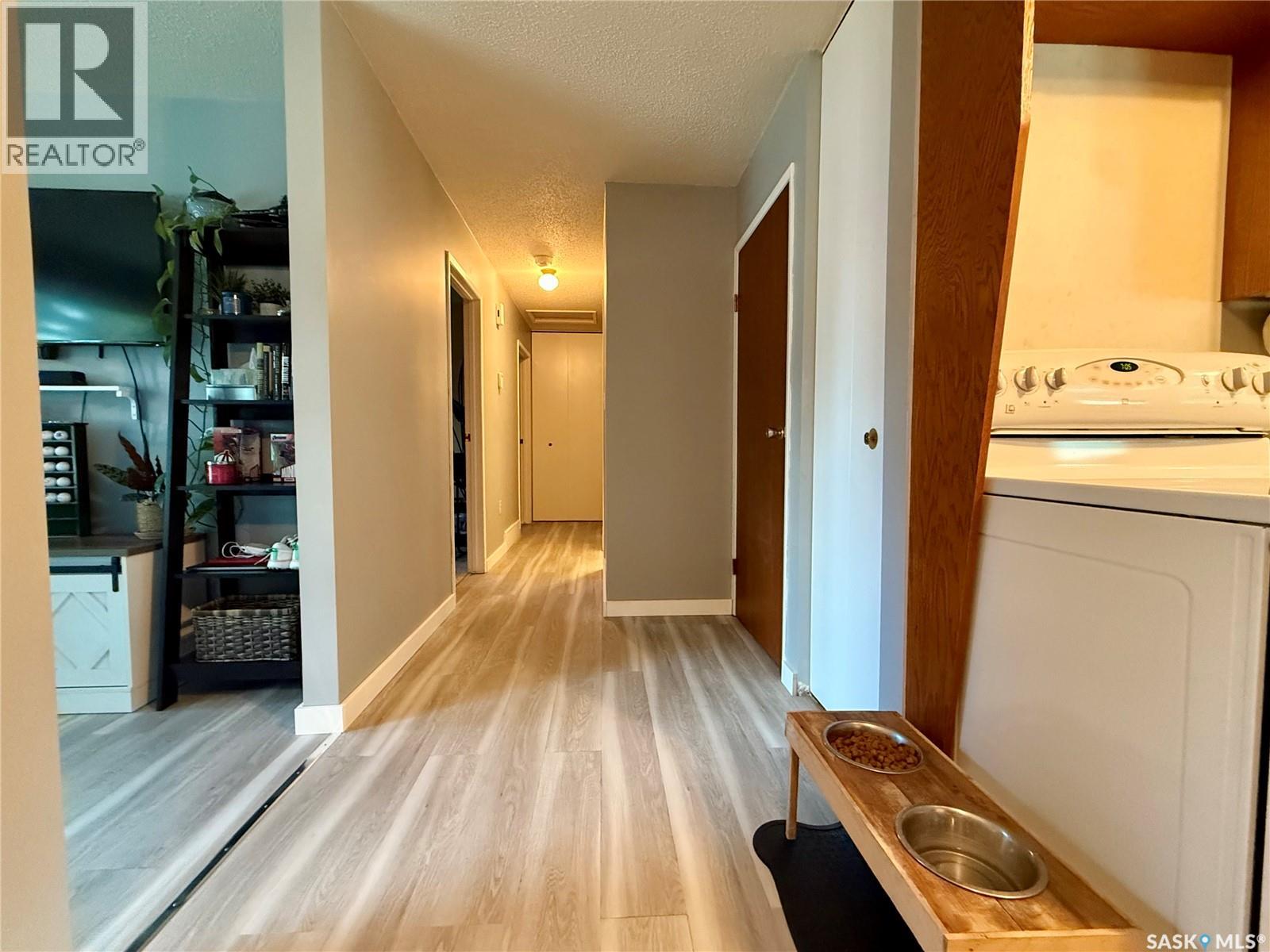 92 Redwood DRIVE — photo 13