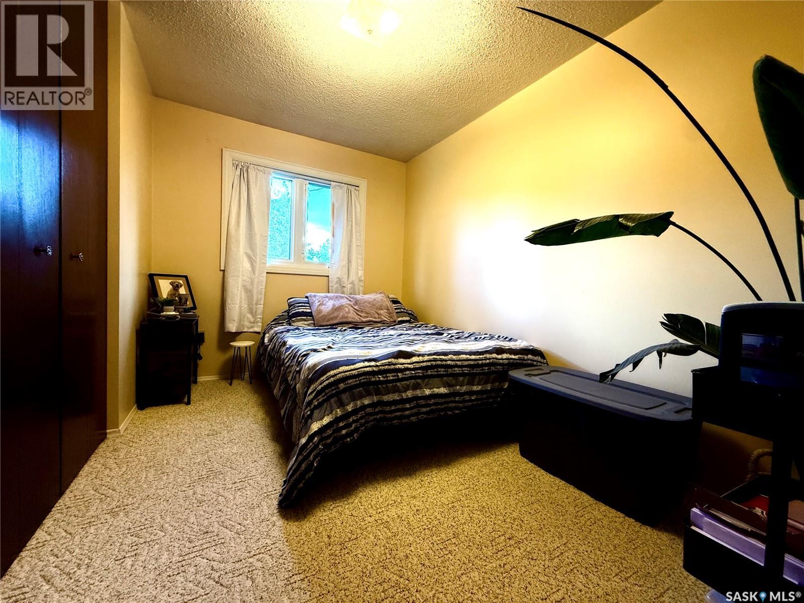 92 Redwood DRIVE — photo 14