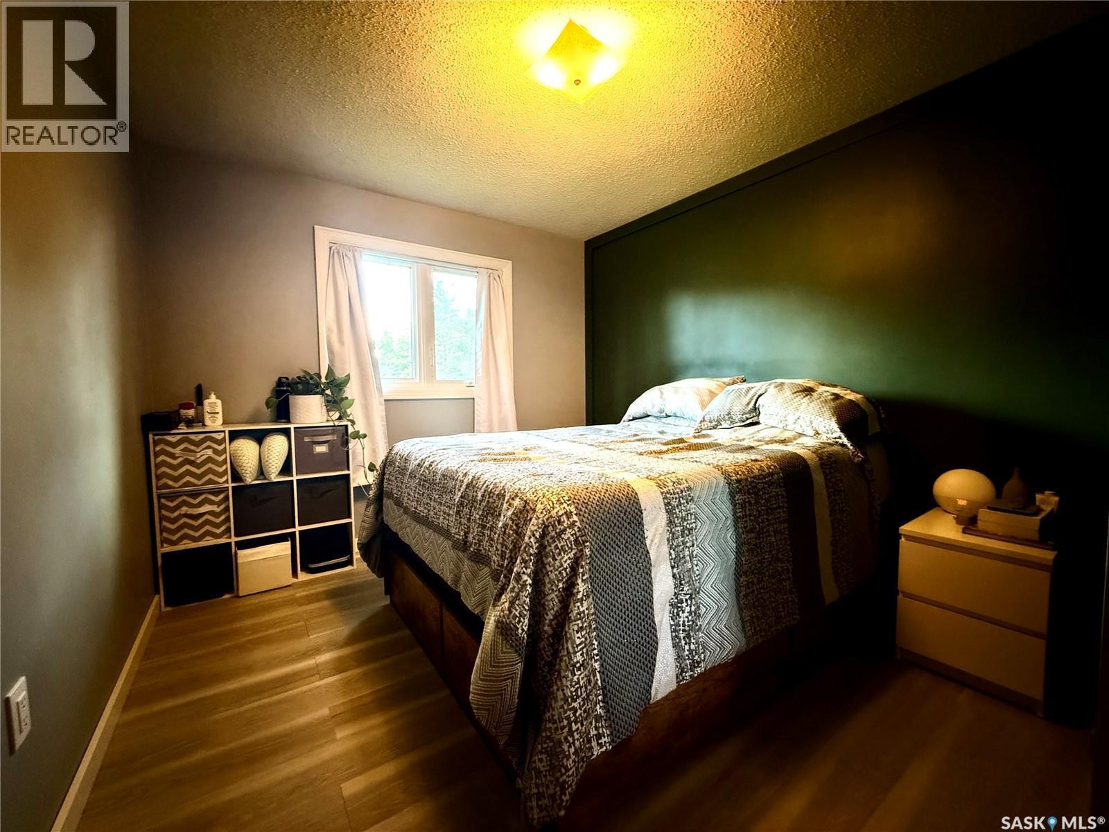 92 Redwood DRIVE — photo 15