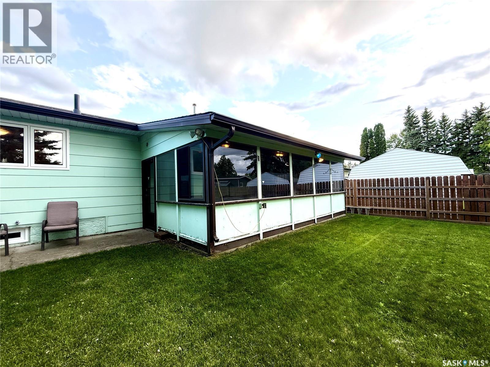 92 Redwood DRIVE — photo 24