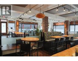 1005 Langley St, Victoria, BC V8W1V7 Photo 8