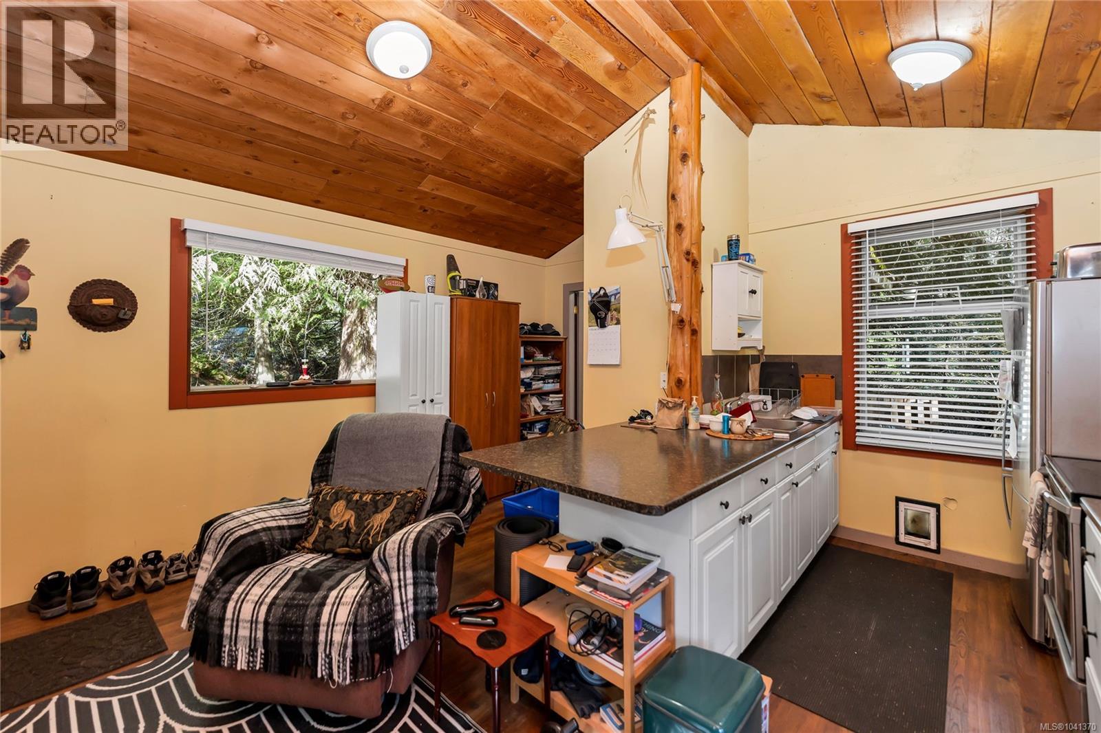 1850 Lakewood Rd - 40