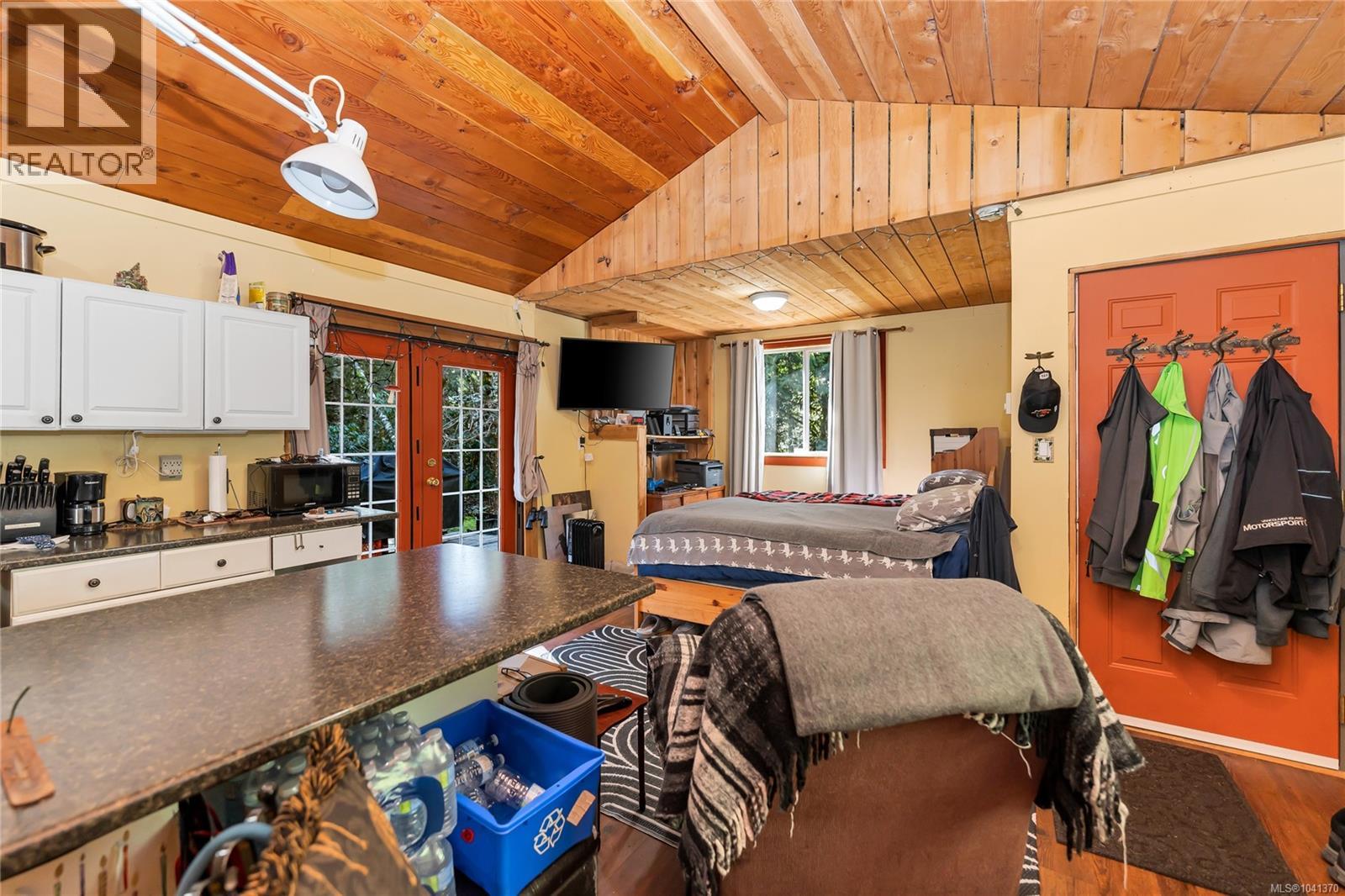 1850 Lakewood Rd - 43