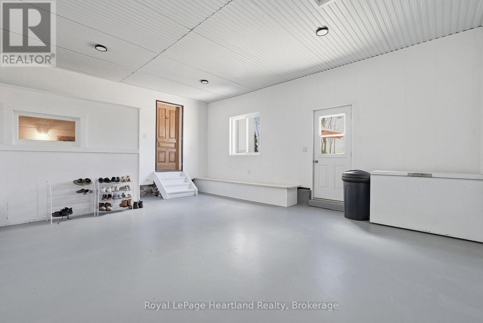 42148 SALEM ROAD - 30