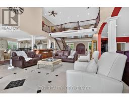 Family room - 1190 Byrne Point Road, Frontenac Islands, ON K7G2V6 Photo 14