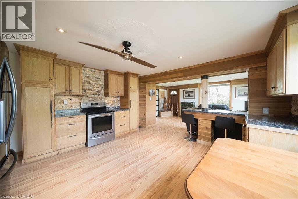 289 WINDHAM EAST QUARTER LINE Road - 17