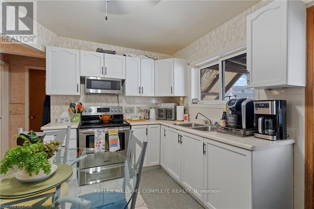 2 MILL STREET E - 30