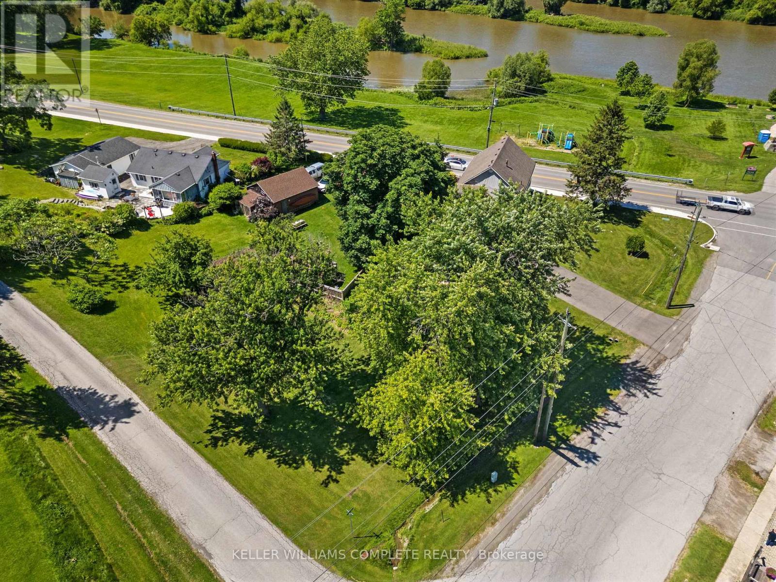 2 MILL STREET E - 50