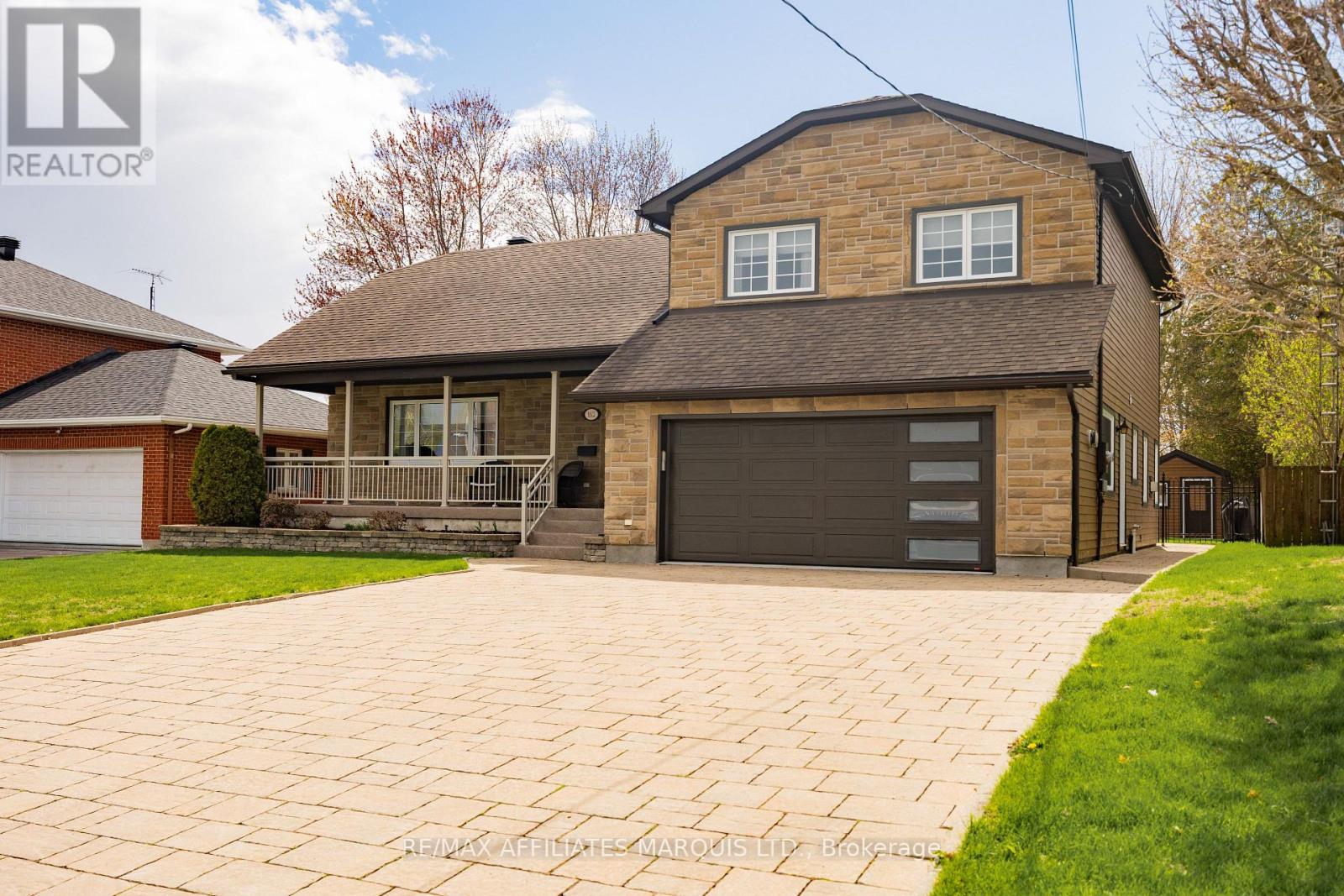162 HOPE STREET - 2