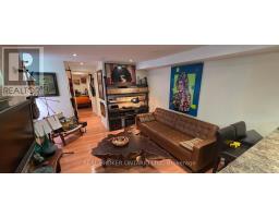 17 Howard Park Avenue, Toronto, ON M6R1V3 Photo 21